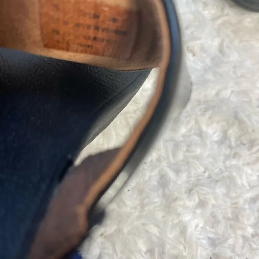 The Sak sak leather